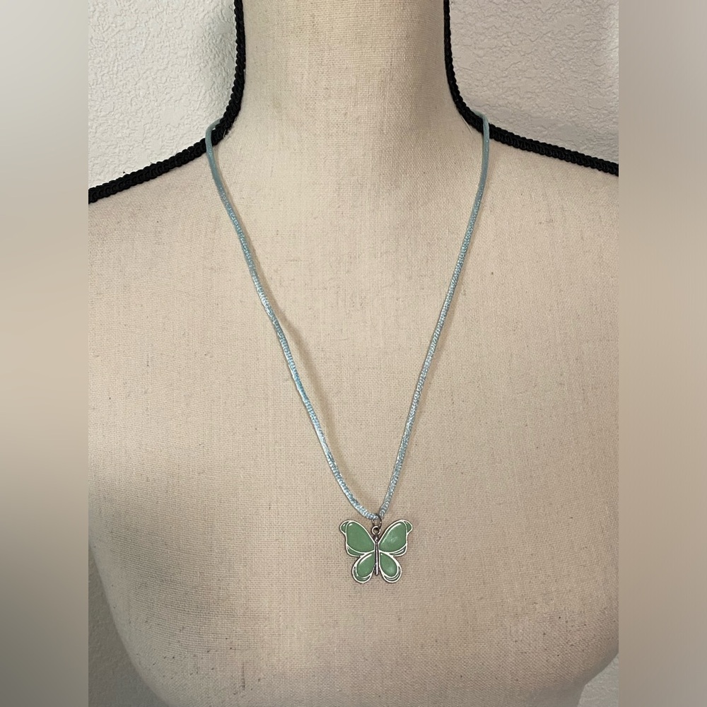Girl's Butterfly Necklace 24 1/2 Inch